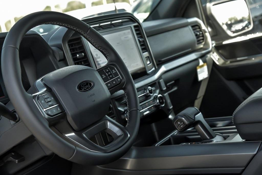 new 2024 Ford F-150 car, priced at $50,988