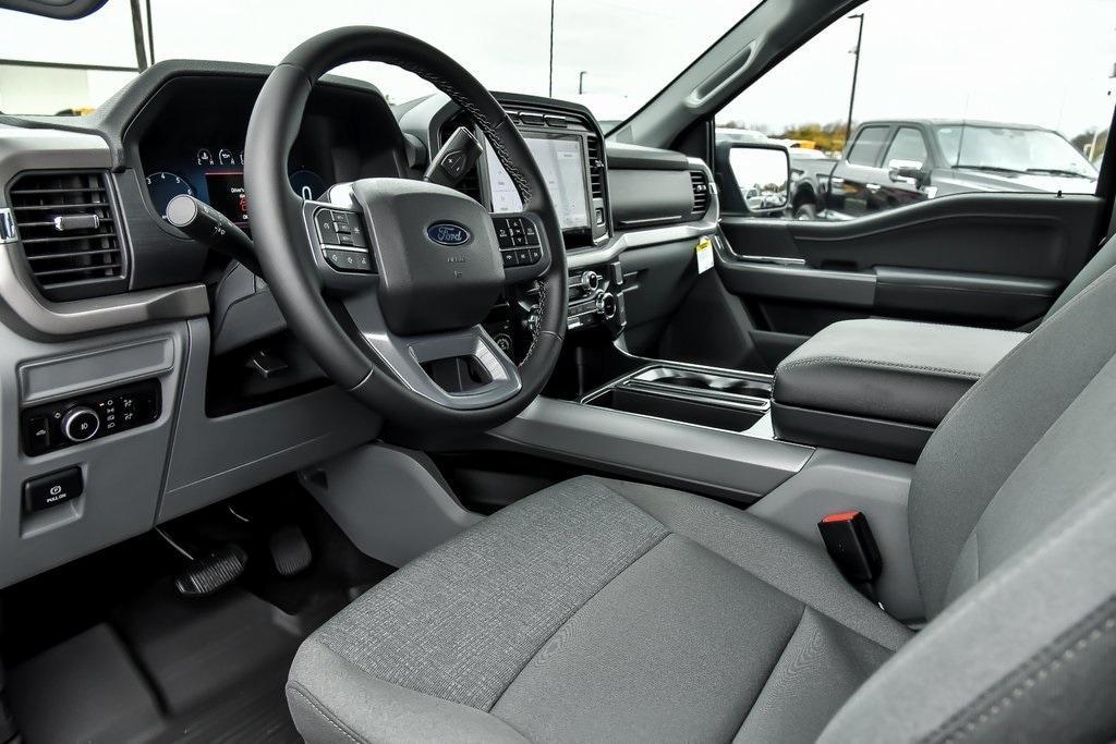 new 2024 Ford F-150 car, priced at $52,727