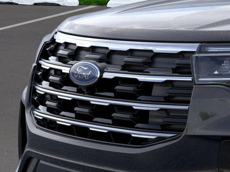 new 2025 Ford Explorer car, priced at $40,874
