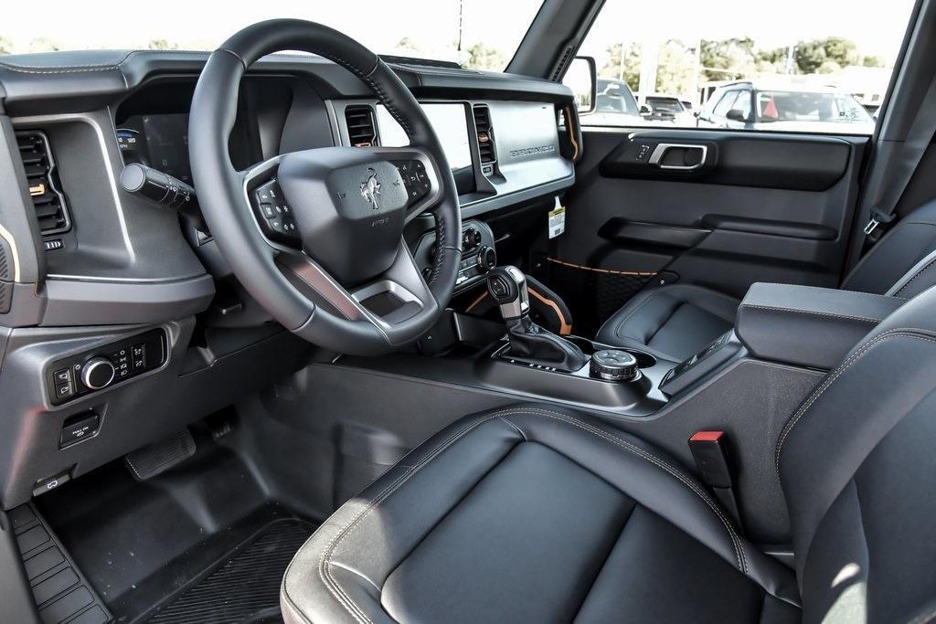 new 2024 Ford Bronco car, priced at $61,294