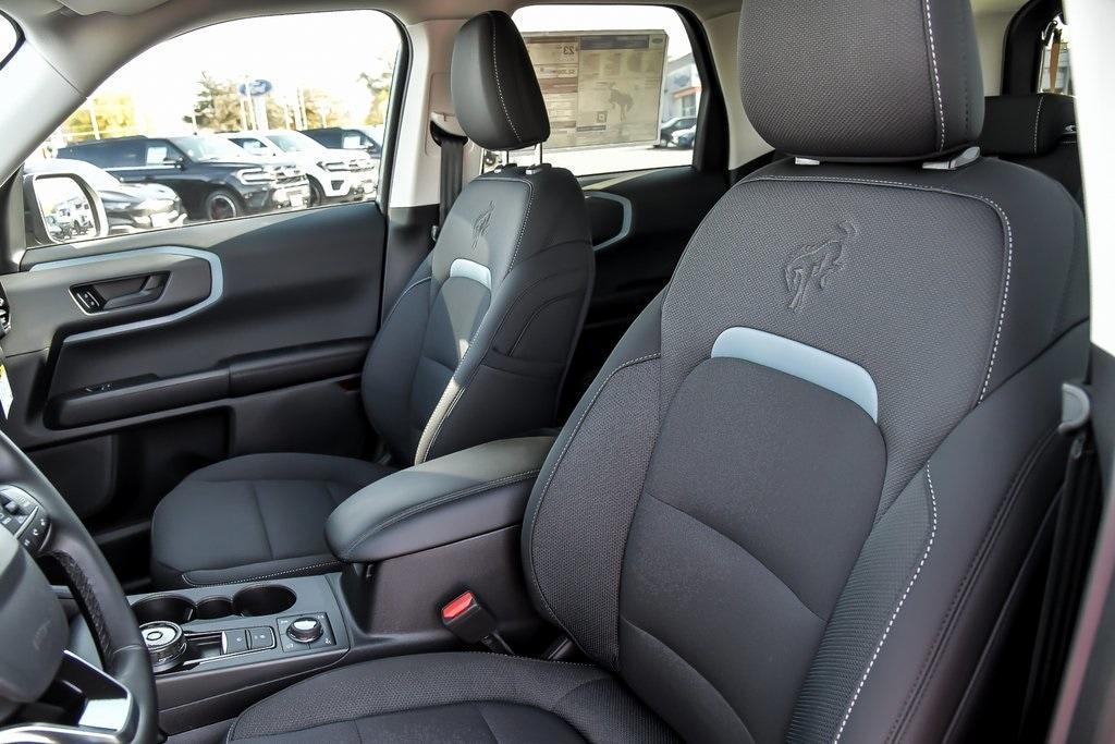 new 2024 Ford Bronco Sport car, priced at $36,301