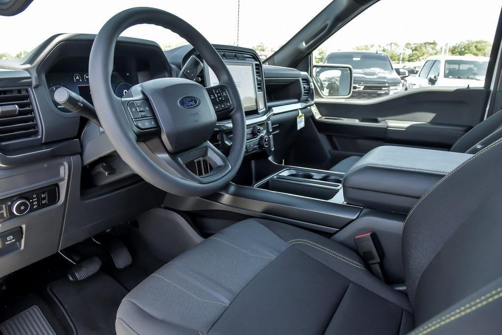 new 2024 Ford F-150 car, priced at $49,605