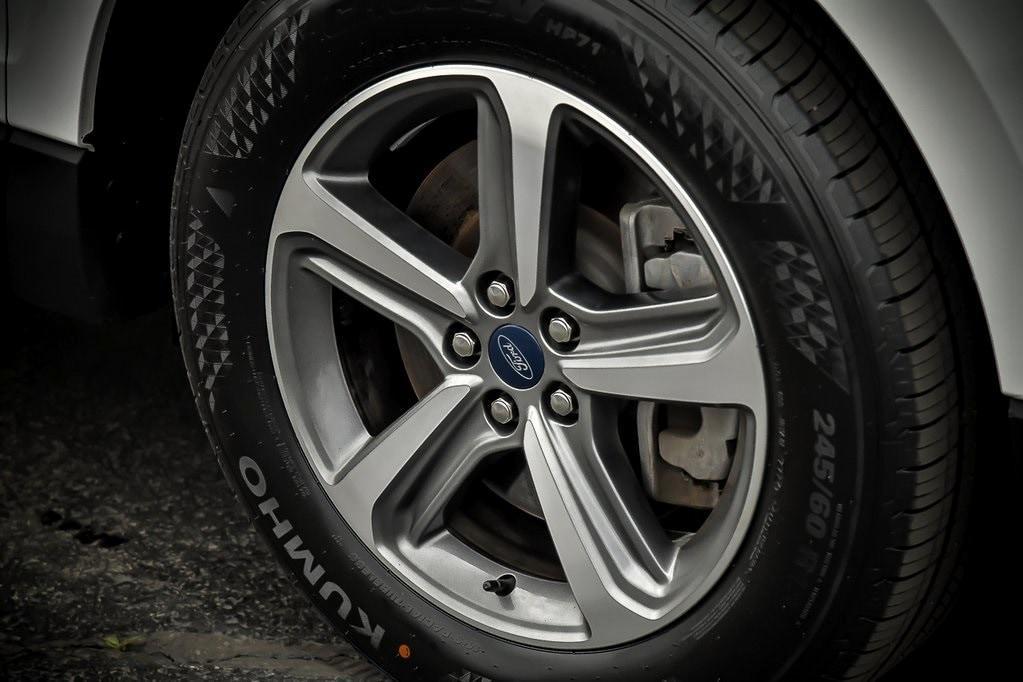 used 2021 Ford Edge car, priced at $22,590