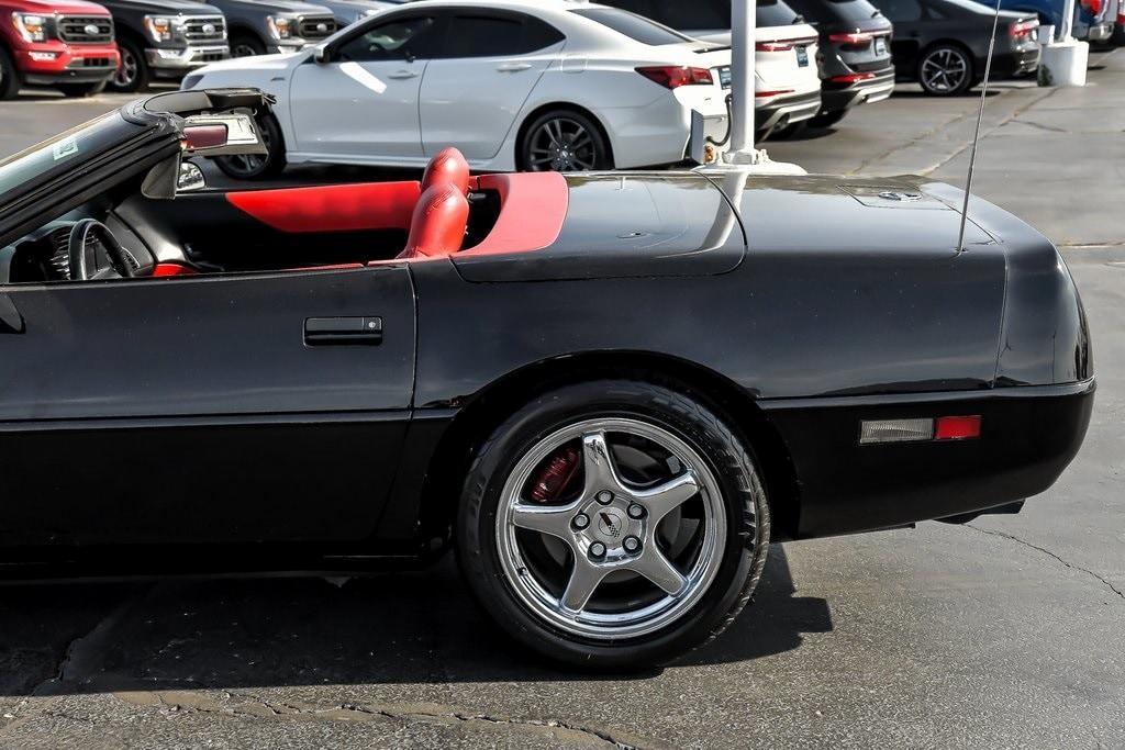 used 1995 Chevrolet Corvette car, priced at $13,750