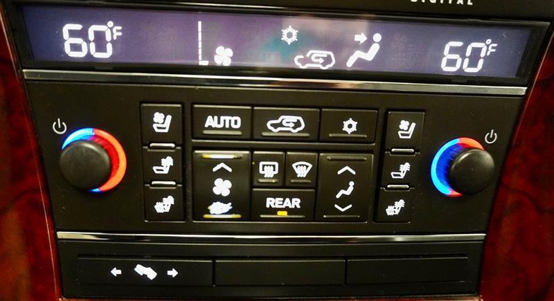 used 2013 Cadillac Escalade car, priced at $16,495