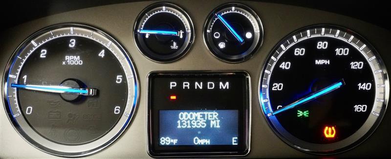 used 2013 Cadillac Escalade car, priced at $16,495