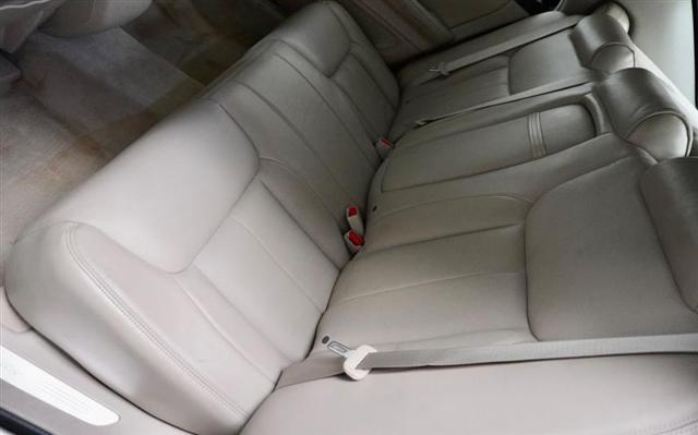 used 2007 Cadillac DTS car, priced at $6,995