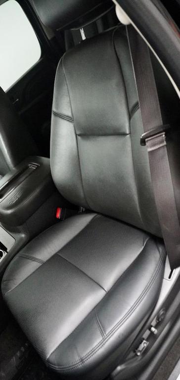 used 2014 GMC Yukon XL car, priced at $10,395