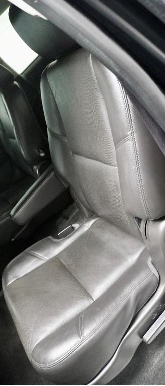 used 2014 GMC Yukon XL car, priced at $10,395