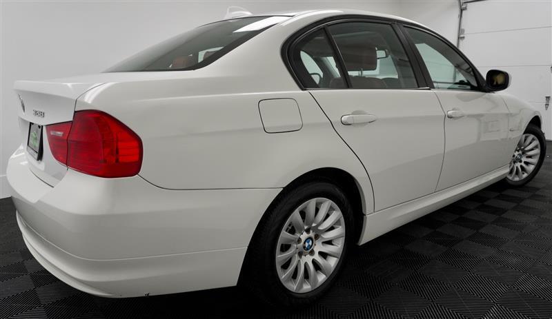 used 2009 BMW 328 car, priced at $7,495