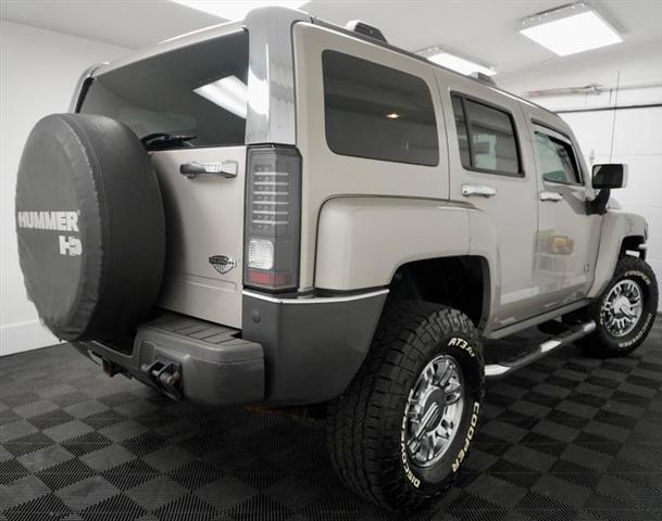 used 2008 Hummer H3 car, priced at $15,995