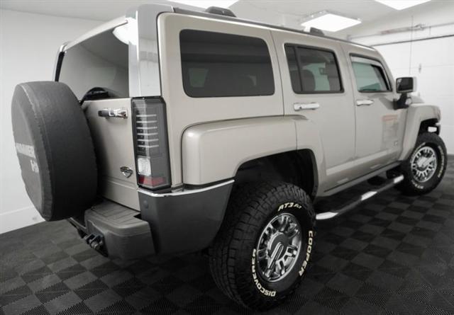 used 2008 Hummer H3 car, priced at $15,995