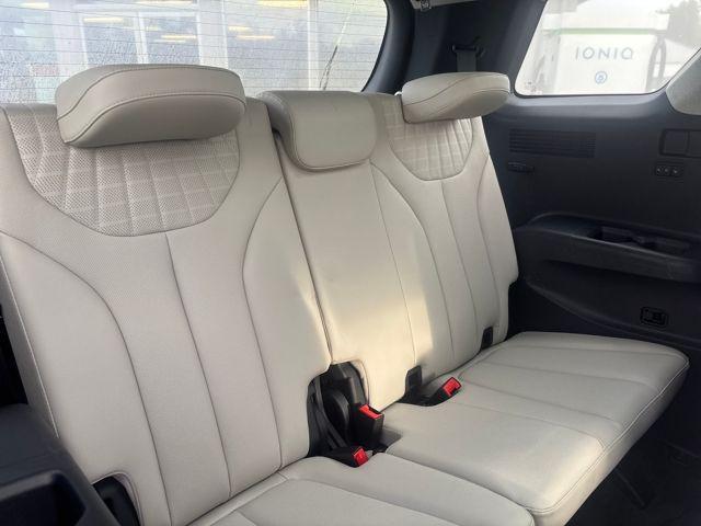 used 2023 Hyundai Palisade car, priced at $38,991