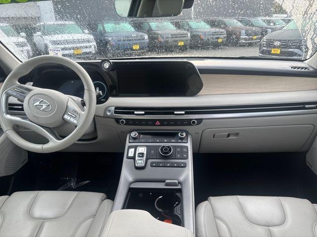 used 2023 Hyundai Palisade car, priced at $38,991