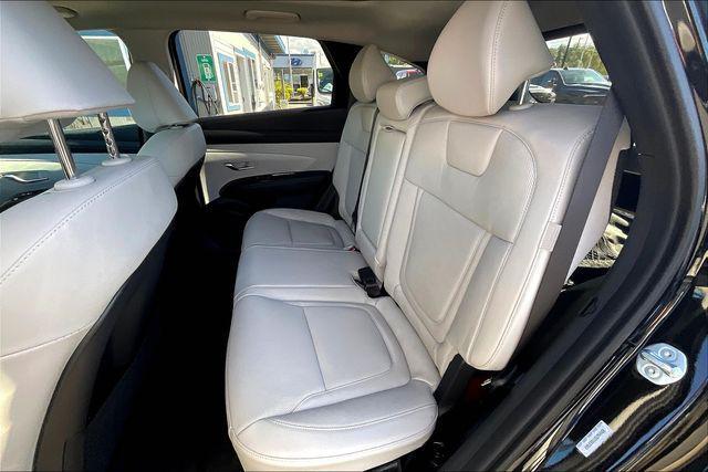 new 2025 Hyundai TUCSON Hybrid car, priced at $38,640