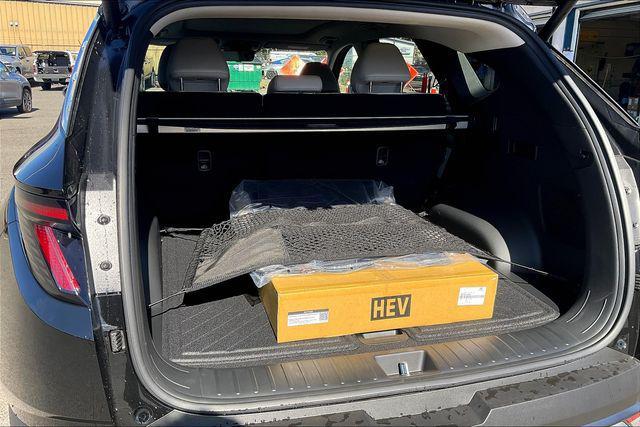 new 2025 Hyundai TUCSON Hybrid car, priced at $38,640