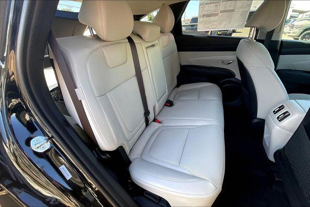 new 2025 Hyundai TUCSON Hybrid car, priced at $38,640