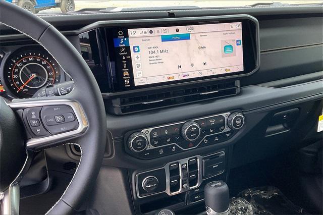 new 2025 Jeep Wrangler car, priced at $60,800
