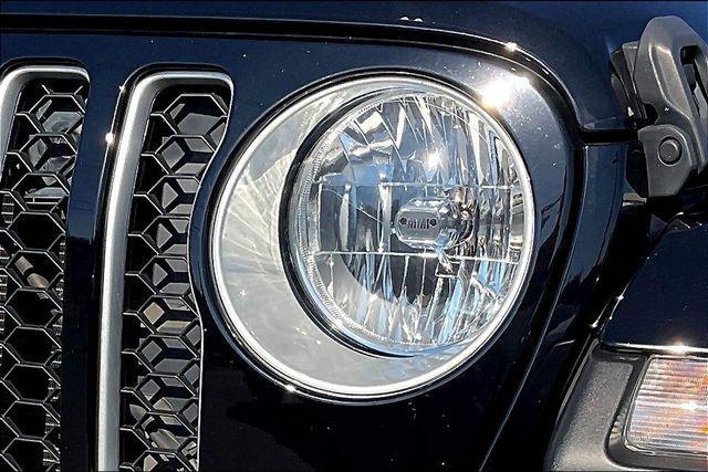 used 2022 Jeep Gladiator car, priced at $31,991