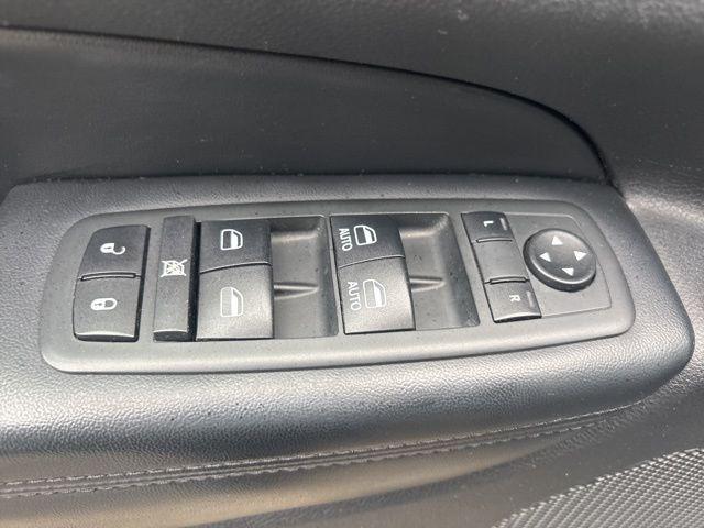 used 2012 Jeep Grand Cherokee car, priced at $8,500