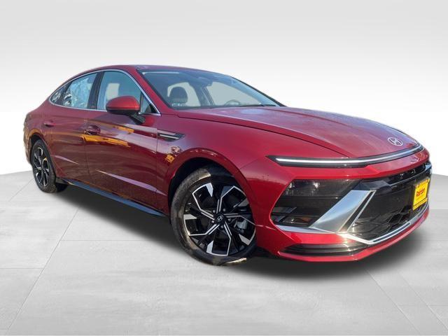 used 2024 Hyundai Sonata car, priced at $23,499