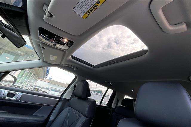 new 2025 Hyundai Santa Fe car, priced at $41,155