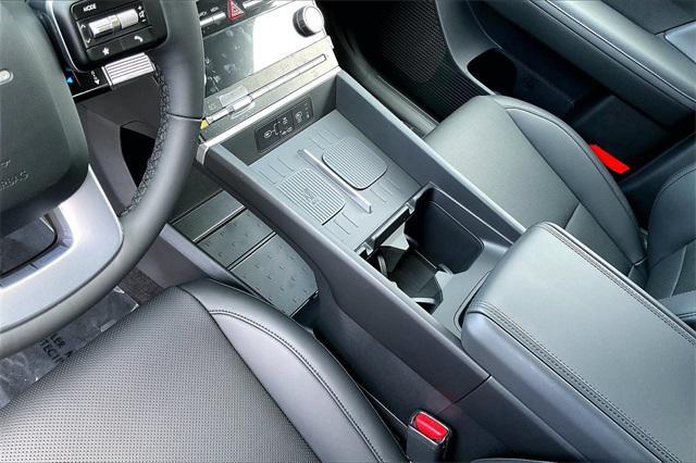 new 2025 Hyundai Santa Fe car, priced at $41,155