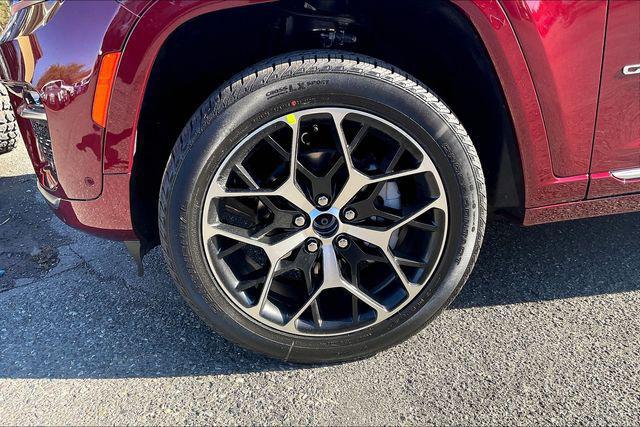 new 2025 Jeep Grand Cherokee car, priced at $63,380