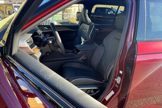 new 2025 Jeep Grand Cherokee car, priced at $63,380