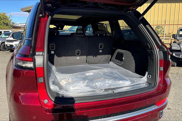 new 2025 Jeep Grand Cherokee car, priced at $63,380