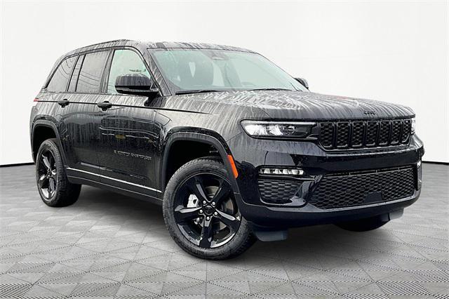 new 2024 Jeep Grand Cherokee car, priced at $49,535