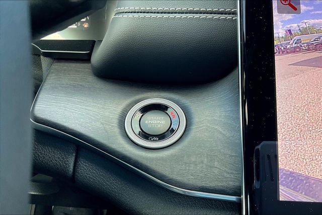 new 2025 Jeep Grand Cherokee car, priced at $53,580