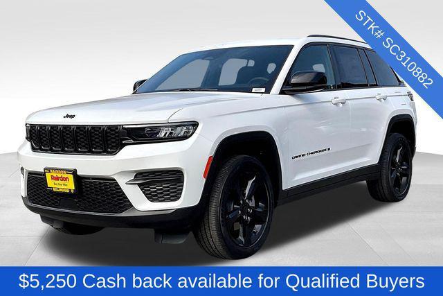 new 2025 Jeep Grand Cherokee car, priced at $42,775