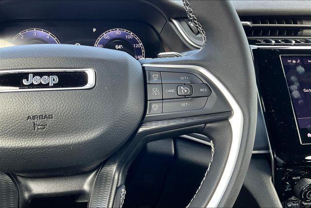 new 2025 Jeep Grand Cherokee car, priced at $45,525