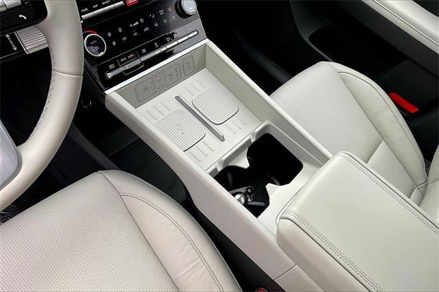 new 2025 Hyundai Santa Fe car, priced at $45,550