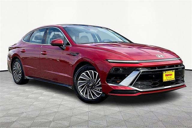 new 2025 Hyundai Sonata Hybrid car, priced at $38,683