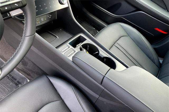 new 2025 Hyundai Sonata Hybrid car, priced at $38,683