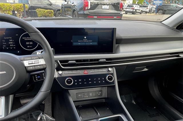 new 2025 Hyundai Sonata Hybrid car, priced at $38,683