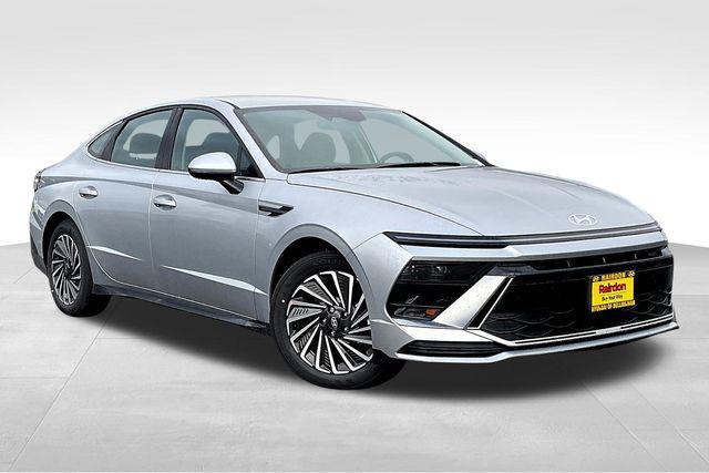 new 2025 Hyundai Sonata Hybrid car, priced at $27,855