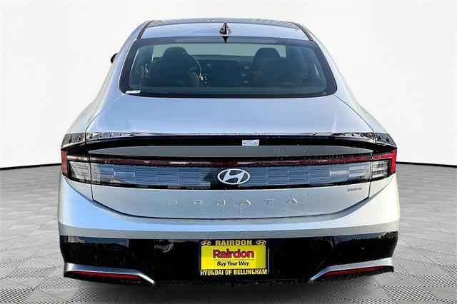 new 2025 Hyundai Sonata Hybrid car, priced at $32,855