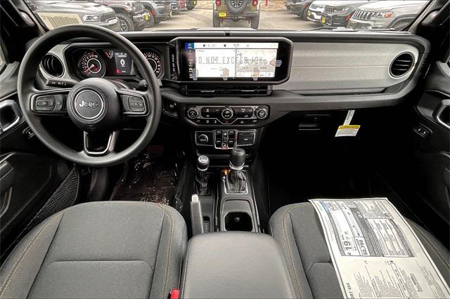 new 2025 Jeep Gladiator car, priced at $43,680