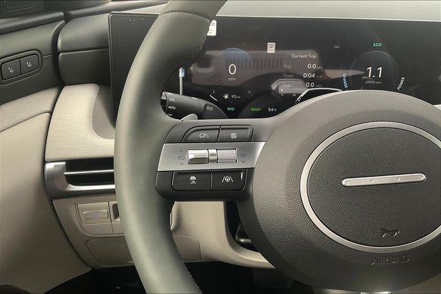 new 2025 Hyundai TUCSON Hybrid car, priced at $38,640