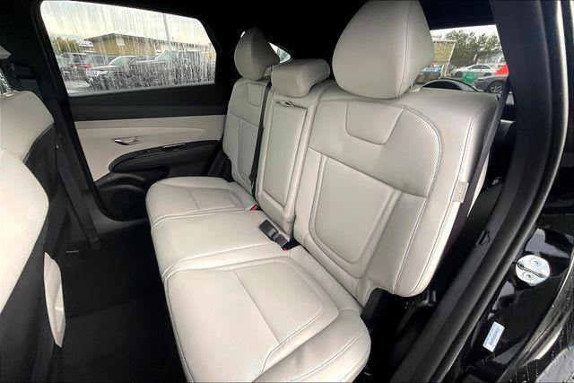 new 2025 Hyundai TUCSON Hybrid car, priced at $38,640