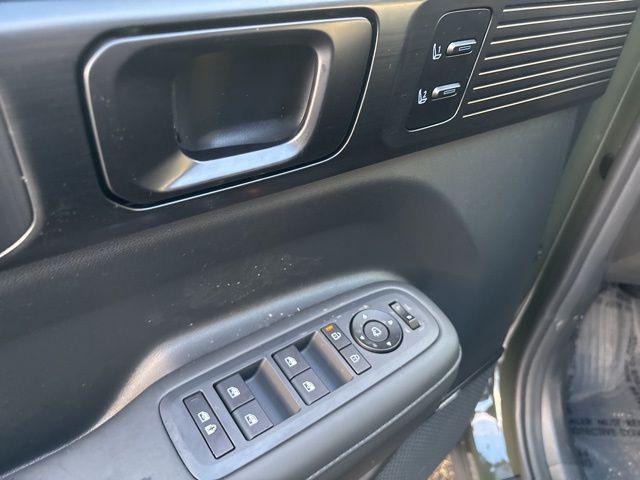 new 2026 Hyundai SANTA FE HEV car, priced at $47,666