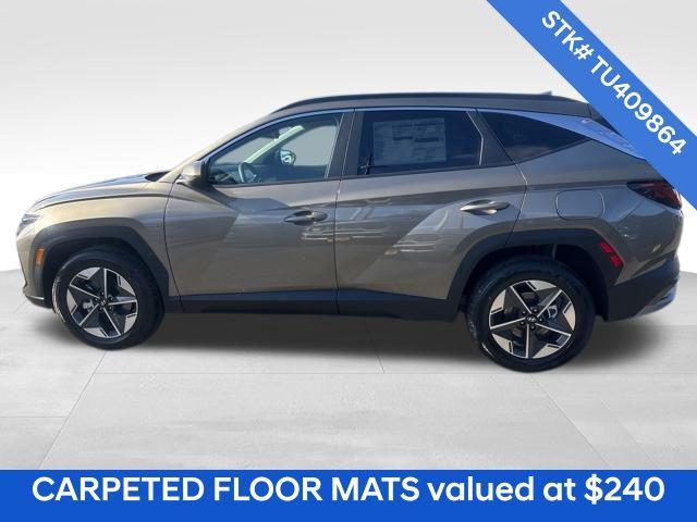 new 2026 Hyundai TUCSON Hybrid car, priced at $33,100