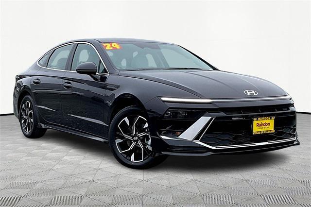 new 2024 Hyundai Sonata car, priced at $25,110