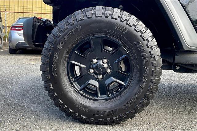 used 2021 Jeep Gladiator car, priced at $35,991