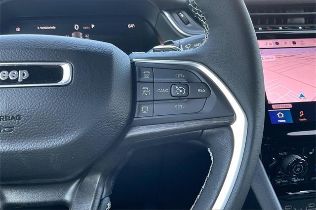 new 2025 Jeep Grand Cherokee car, priced at $46,396