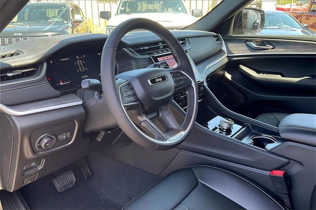 new 2025 Jeep Grand Cherokee car, priced at $46,396