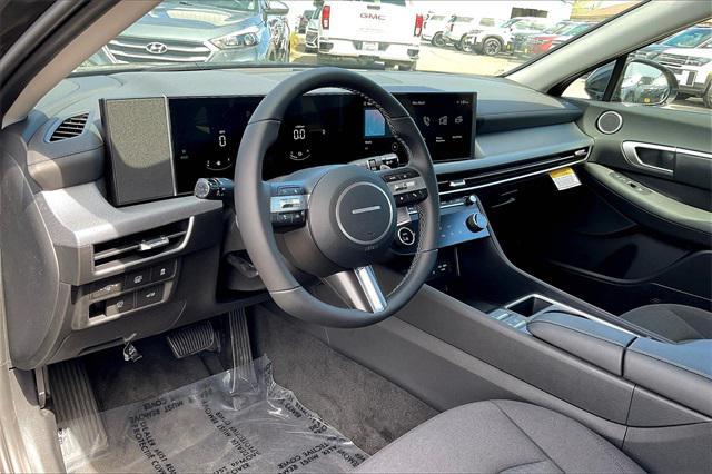 new 2025 Hyundai Sonata Hybrid car, priced at $31,748